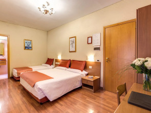 Flower Garden Hotel Rome