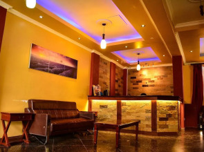 Seasons Airport Hotel