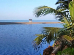 Blue Lagoon Resort Goa