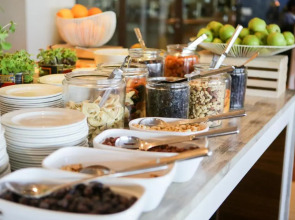 Blaauwberg Beach Hotel