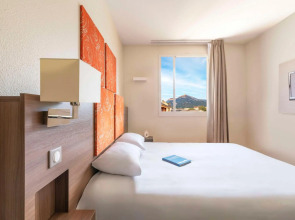 Kyriad Chambery Centre Curial