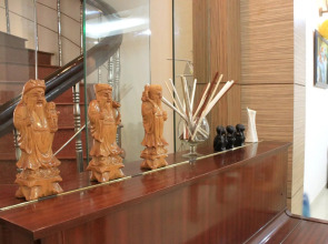 The Alley Saigon Hotel