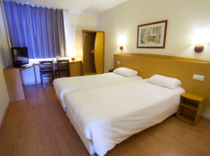 Travelodge Alicante Puerto