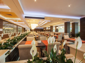 INTERNATIONAL Hotel Casino & Tower Suites