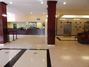 North Miami Beach Gardens Inn & Suites