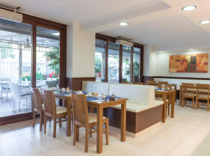 Apartamentos Siesta I