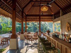 Курорт Adiwana Suweta