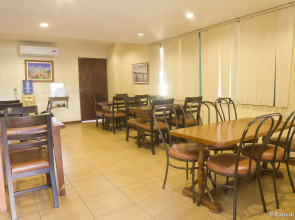 Isabelle Garden Hotel & Suites