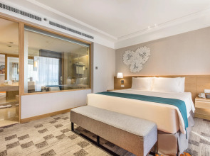 Holiday Inn Bangkok by IHG