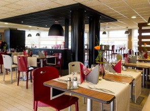 Hotel Campanile Reims Centre - Cathedrale