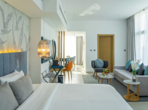 Курорт C Central Resort the Palm