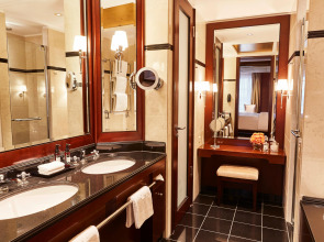 Отель Adlon Kempinski