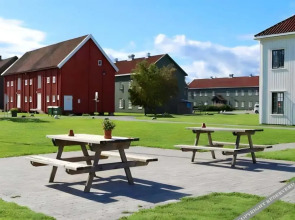 Airport Motel & Apartment