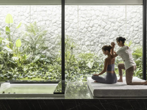 Отель Four Seasons Bangkok at Chao Phraya River