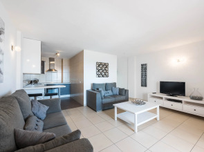 Paloma Beach Apartments