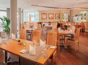 Mövenpick Hotel München Airport