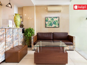 The Noble Swan Central Dong Du Hotel