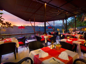 Jungle Retreat by Kupu Kupu Barong