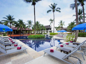 Palm Galleria Resort