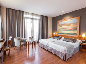 Catalonia Excelsior Hotel