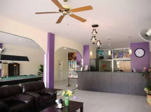 Kata Beach Center Hotel