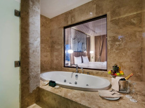 Отель Bellis Deluxe