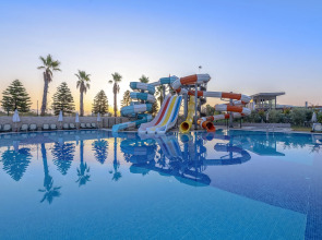 Port River Hotel & Spa