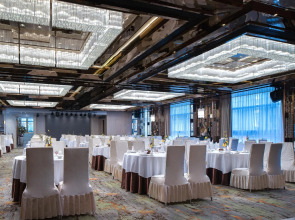 Shenzhen Huaqiang Plaza Hotel