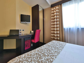 Best Western Cinemusic Hotel