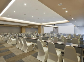 Tinidee Hotel Bangkok Golf Club