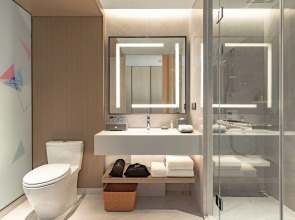 Hilton Garden Inn Shenzhen World Exhibition & Convention Center