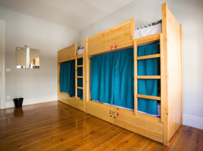 Nice Way Porto Hostel