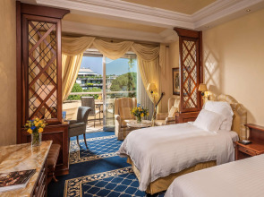 Rome Cavalieri, A Waldorf Astoria Hotel