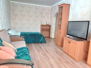 Апартаменты на проспекте Победы 174/1