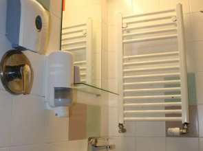 Отель Apple Economy