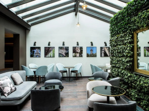 Le Parisis Paris Tour Eiffel