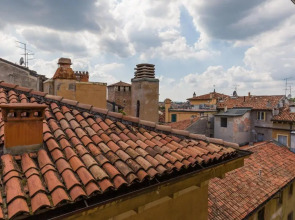 Rooms Castelvecchio - Palazzo Canossa