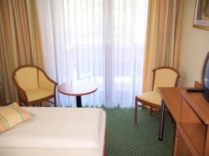 Euro Park Hotel International