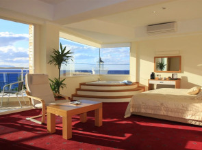 Sealight Resort Hotel