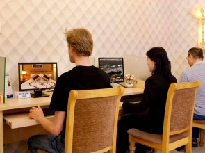 Silverland Min Hotel