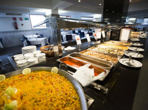 Port Fiesta Park Hotel