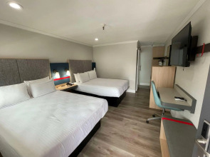 The Midtowner Hotel, SureStay Collection by Best Western