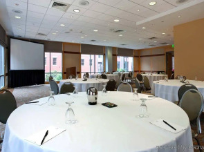 Hilton San Diego Gaslamp Quarter