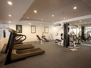 Woraburi Phuket Resort & Spa