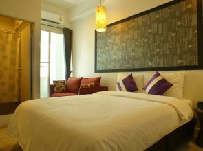 Walking Street Residence