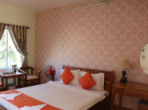 Sunrise Village Hotel