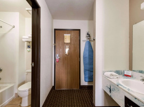 Econo Lodge Inn & Suites Williams - Grand Canyon Area