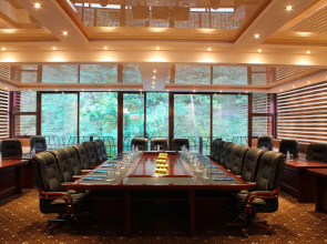 Отель Best Western Plus Paradise Hotel Дилижан