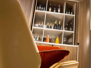 Отель Eiffel Turenne