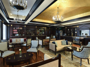 Al Aziziyah Boutique Hotel By The Torch